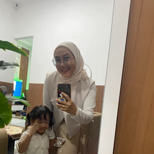 diah nur fitriana