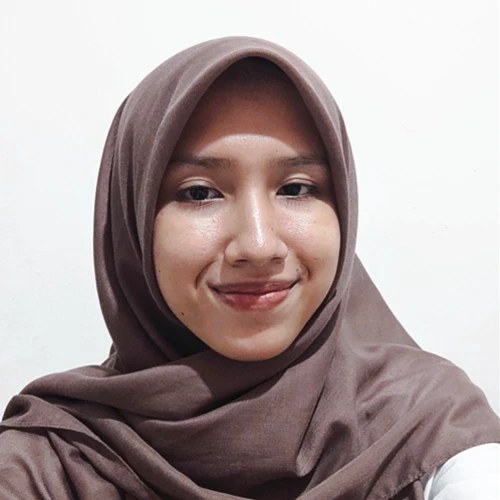 Sarah N. Izzati