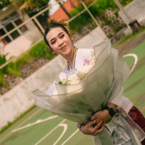 Kadek Frisca Dwi Savitri