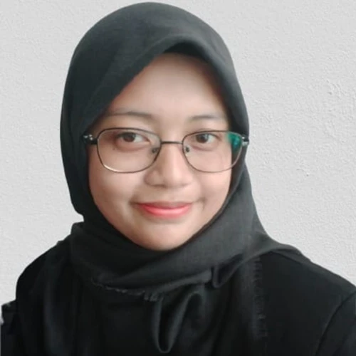 Putri Natasya Islamadina