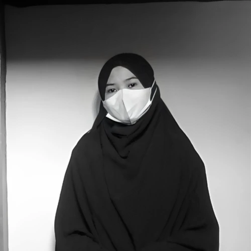 Risa Fitriana