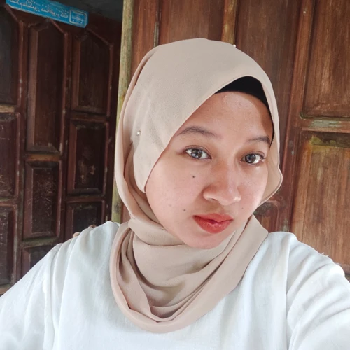Laila Rakhmatika