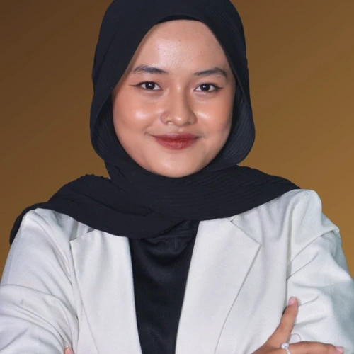 Erza Angelia Putri