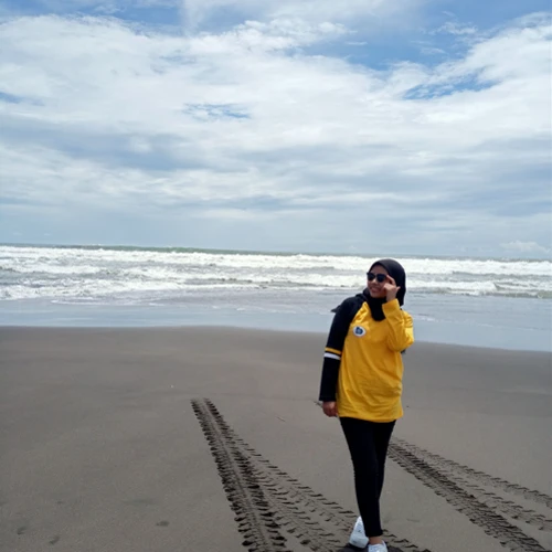 Anisa Tiarasari