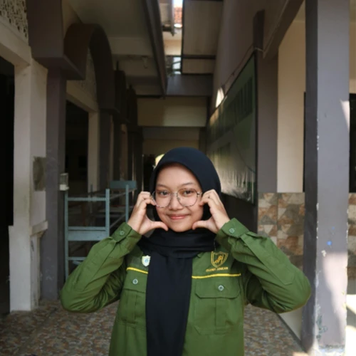 Nisrina Azmi Abdillah