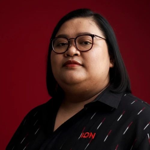 ANGGUN PUSPITONINGRUM